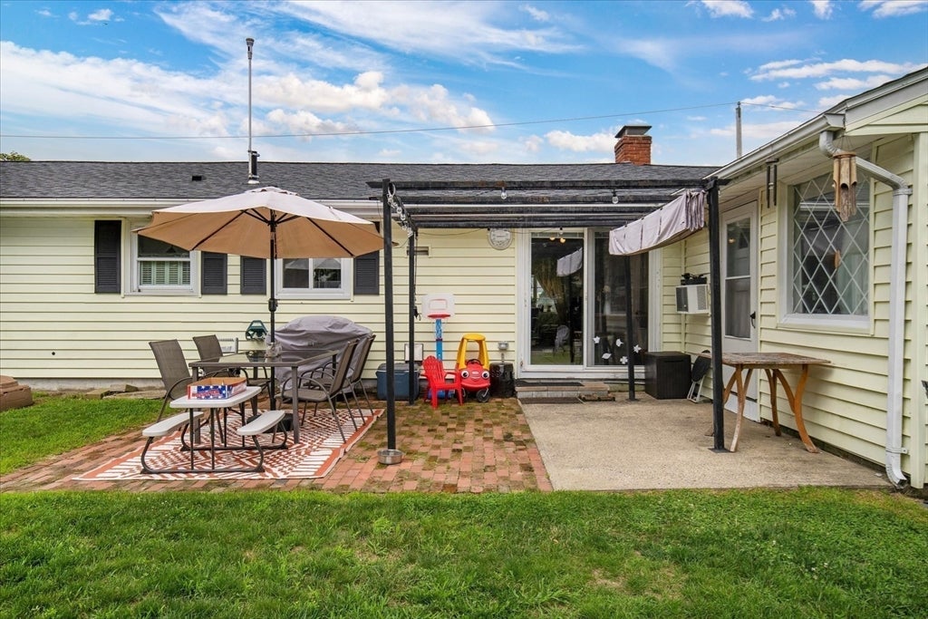 38 Mercedes Rd, Brockton, MA, 38 Mercedes Rd, Brockton, MA Photo #32