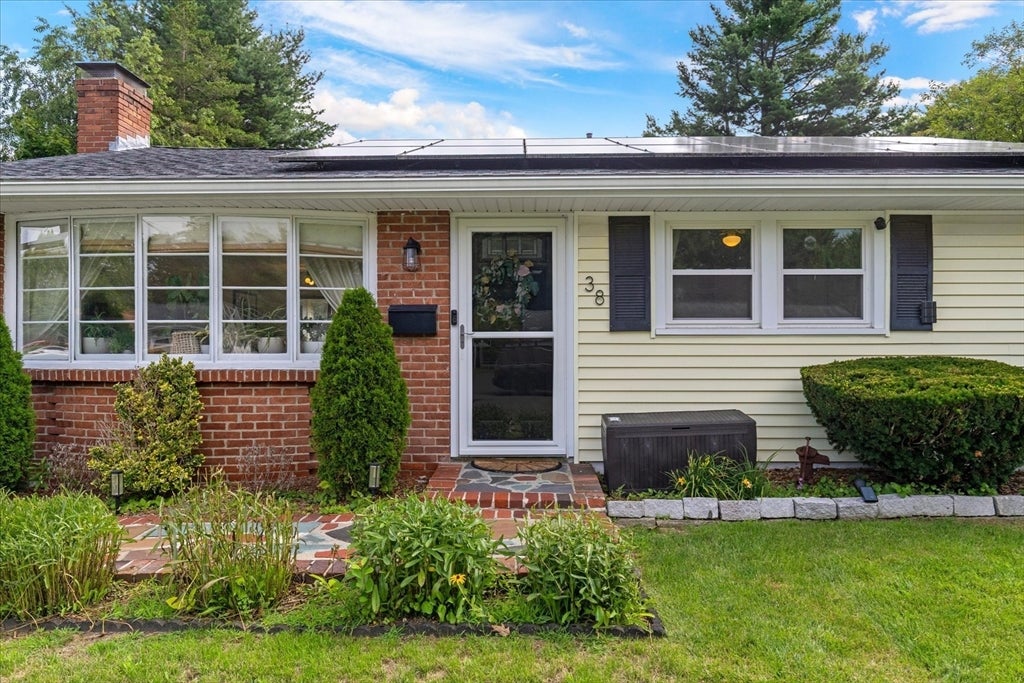 38 Mercedes Rd