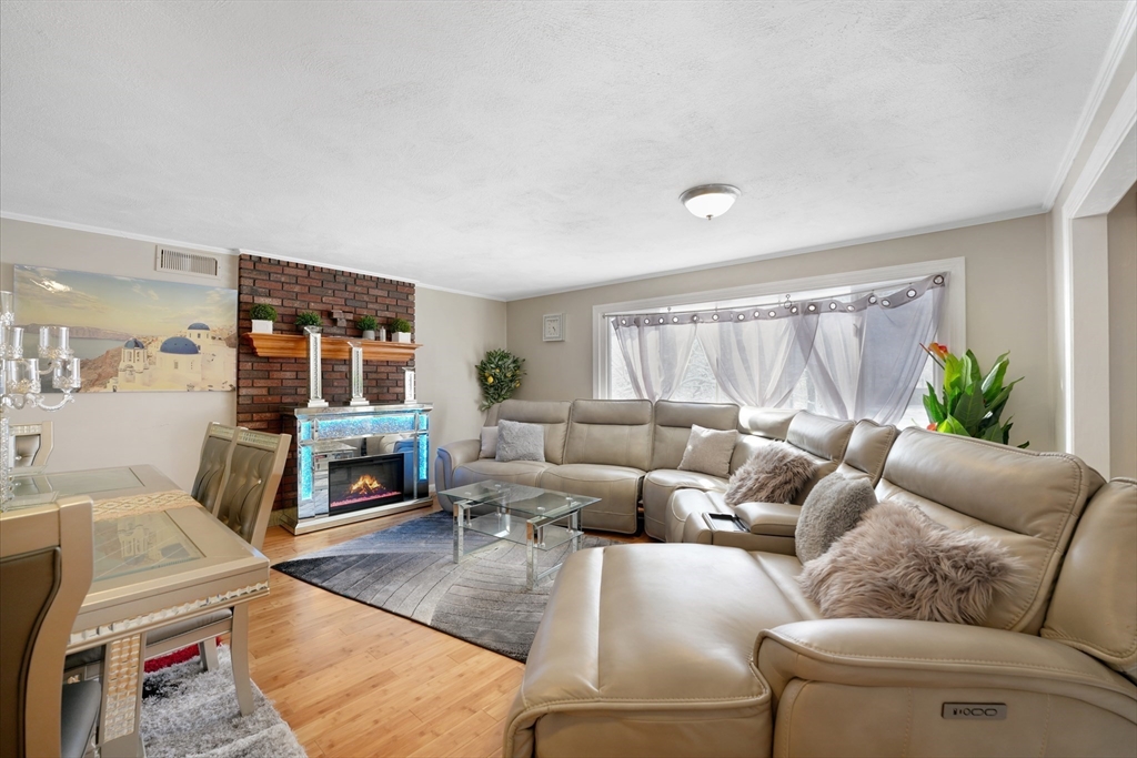 56 Cottage Grove Ave