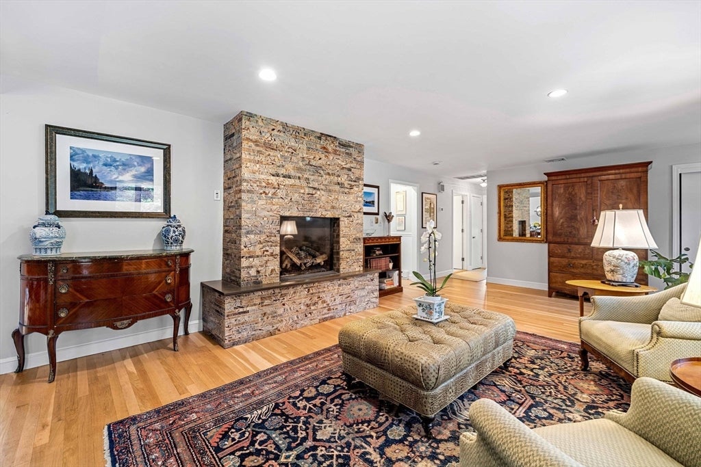 50 Holt Rd, Andover, MA, 50 Holt Rd, Andover, MA Photo #8