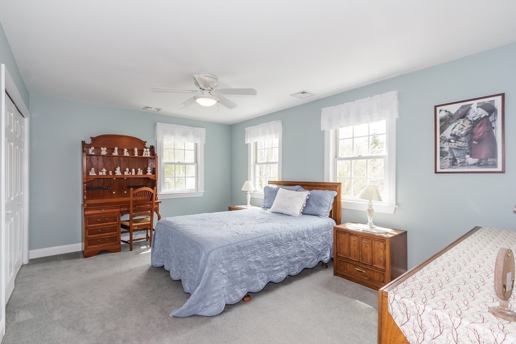 440 Howard ST, Lunenburg, MA Photo #22