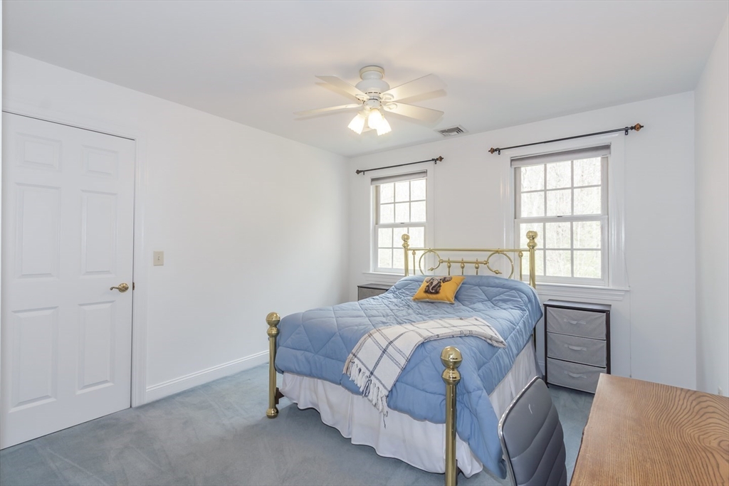440 Howard ST, Lunenburg, MA Photo #24