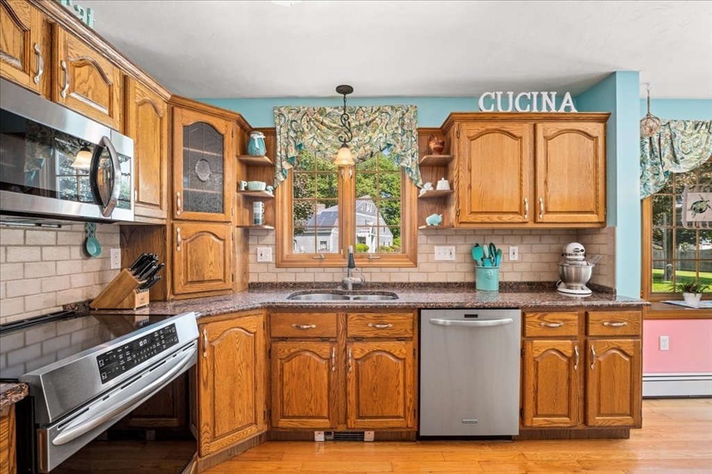 27 Crestview Dr