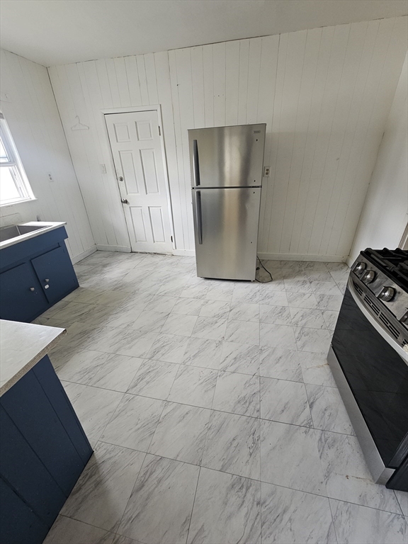 72 Myrtle Ave 2