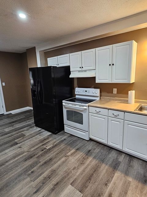 Photo of 176 Corthell St #1, Springfield, MA 01151 (MLS # 73468392)