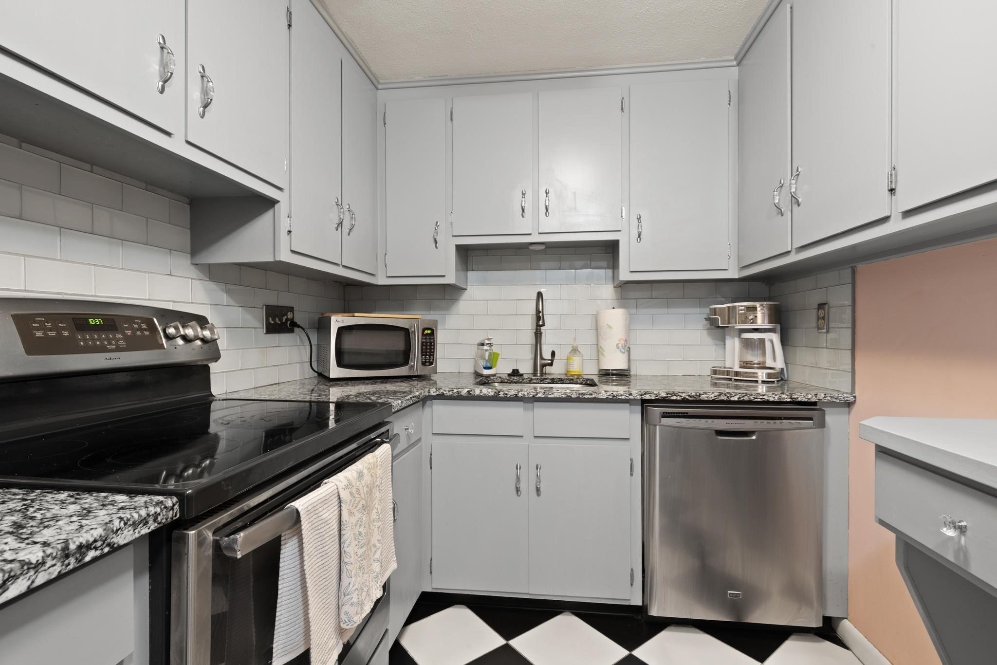 200 Park Terrace Drive #255, Stoneham, MA, 200 Park Terrace Drive #255, Stoneham, MA Photo #11
