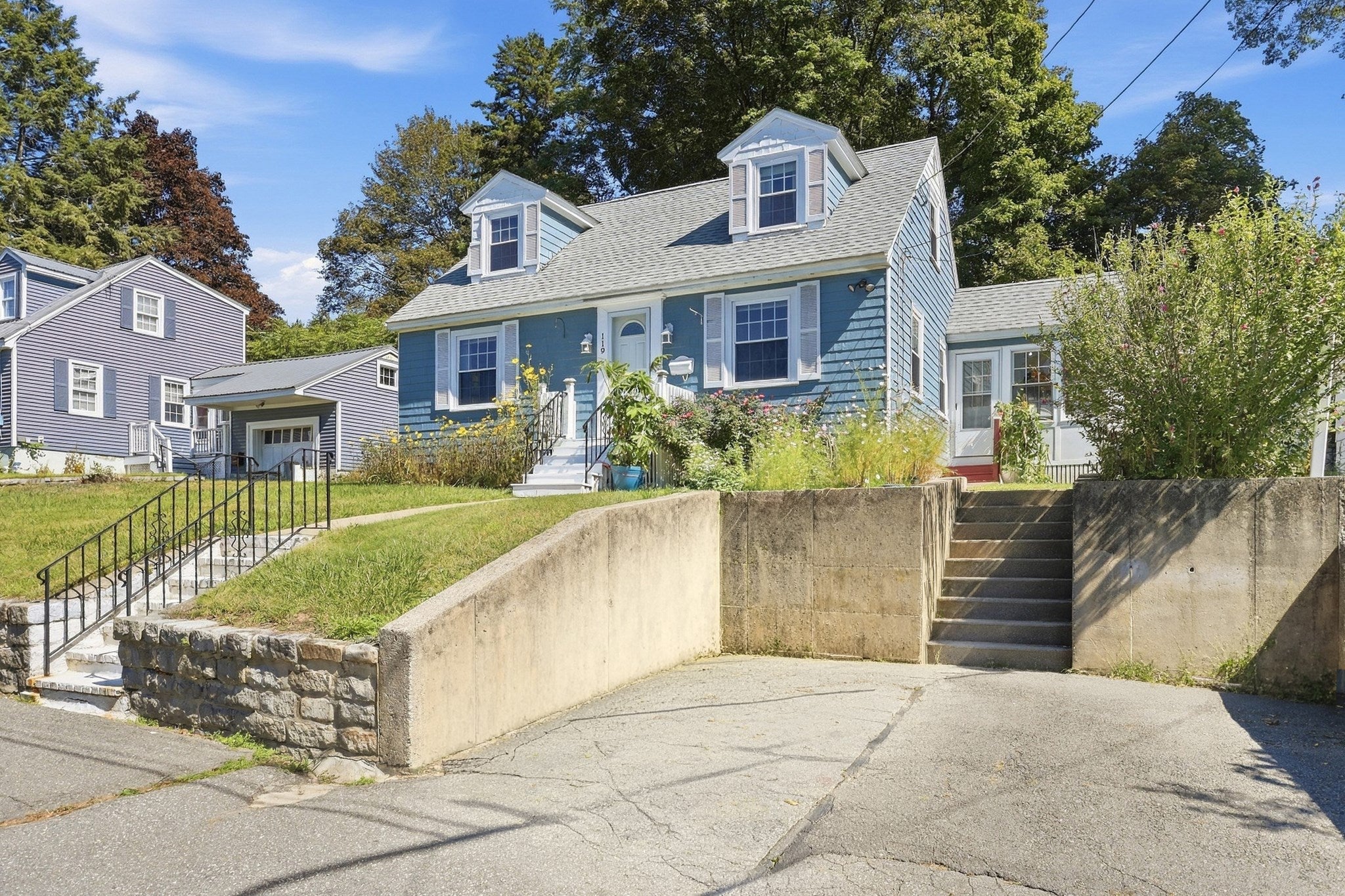 119 Beech St, Lowell, MA, 119 Beech St, Lowell, MA Photo #2