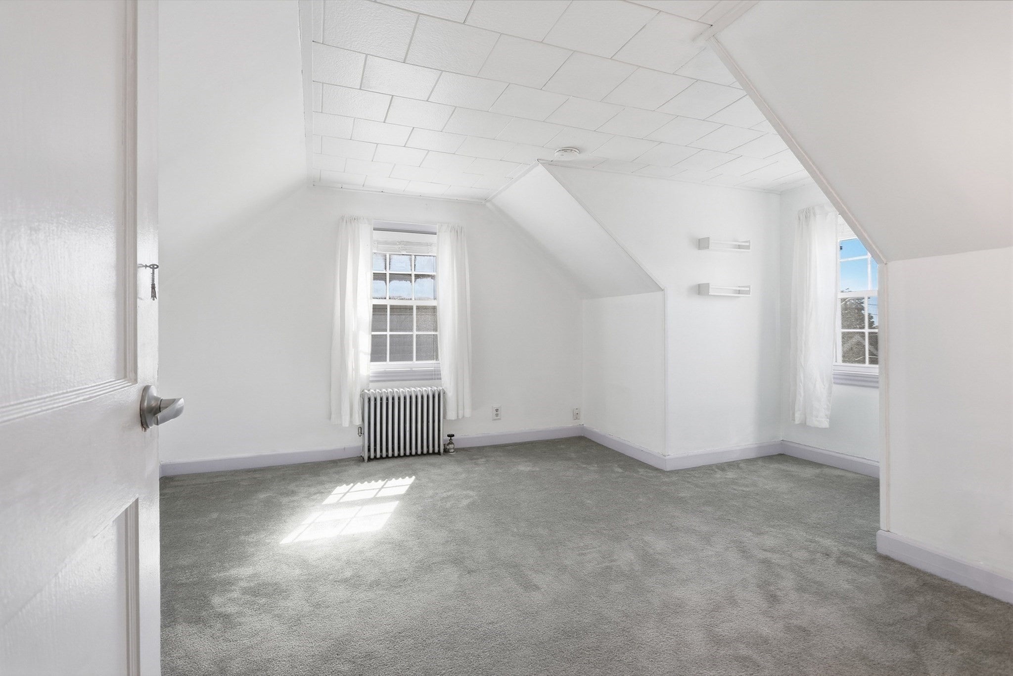 119 Beech St, Lowell, MA, 119 Beech St, Lowell, MA Photo #17