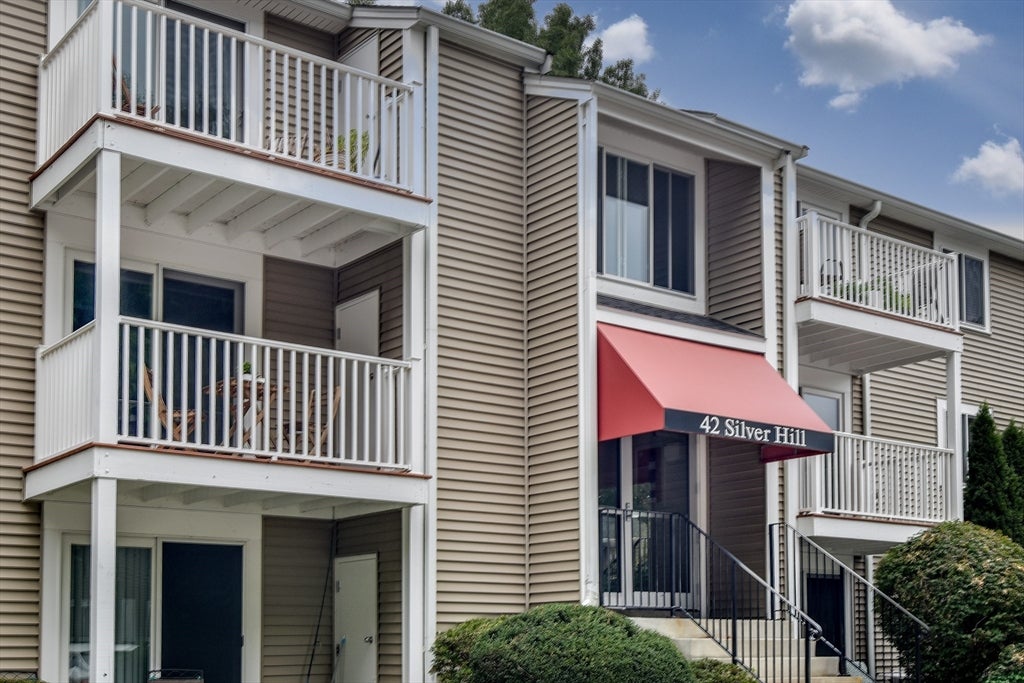 Photo of 42 Silver Hill Lane, Natick, MA