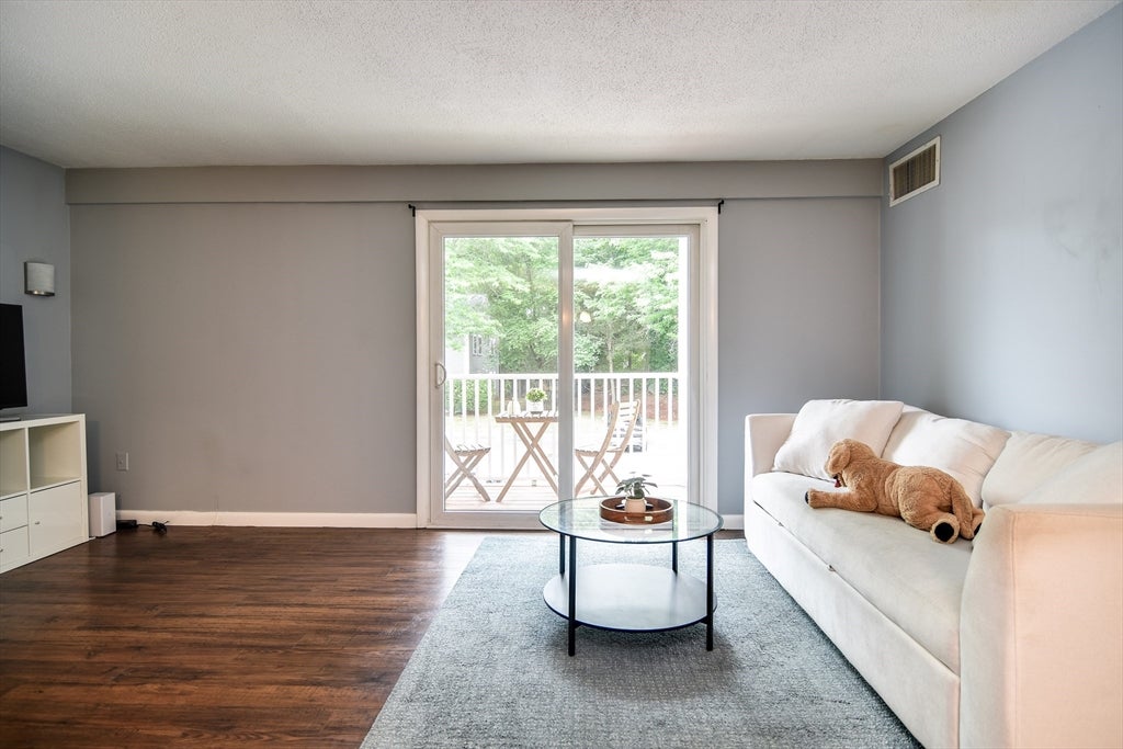 42 Silver Hill Lane 5