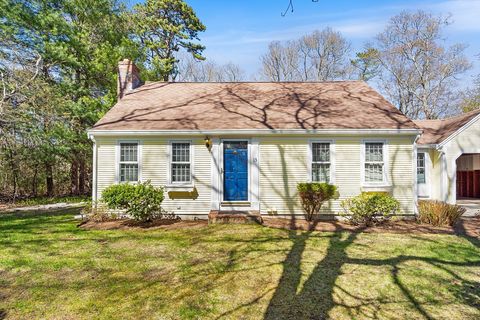 13 Old Fields Rd Sandwich MA 02563