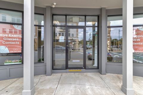 Photo of 1 N Main St #1, Mansfield, MA 02048 (MLS # 73460469)