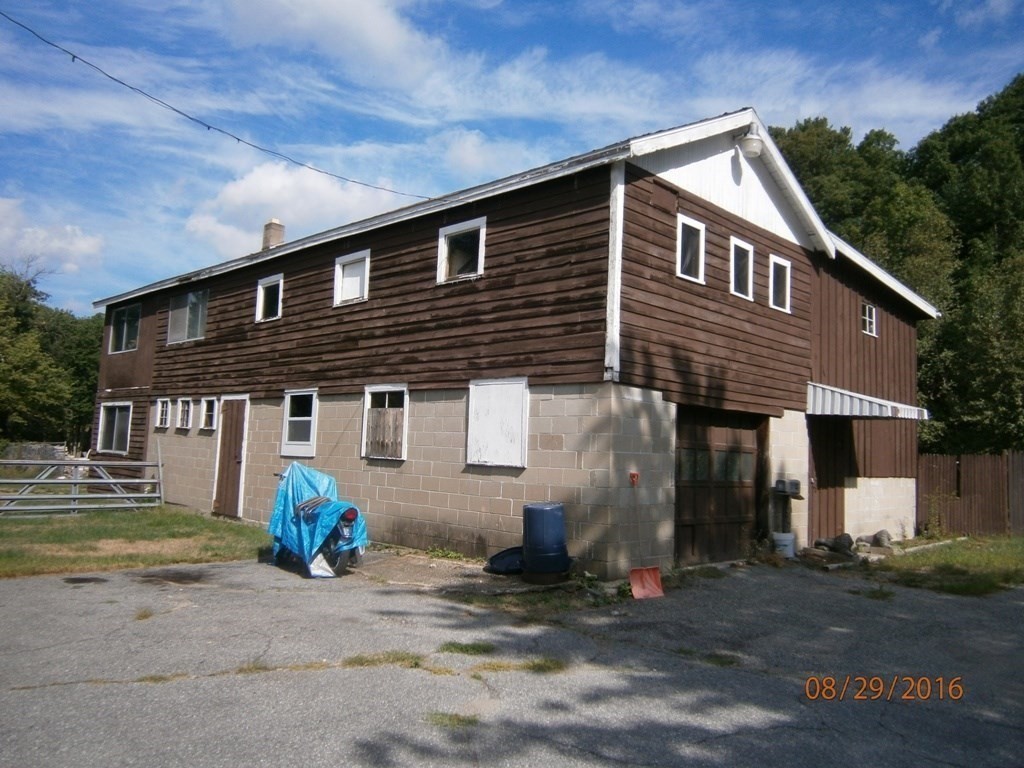 1513 Broadway
