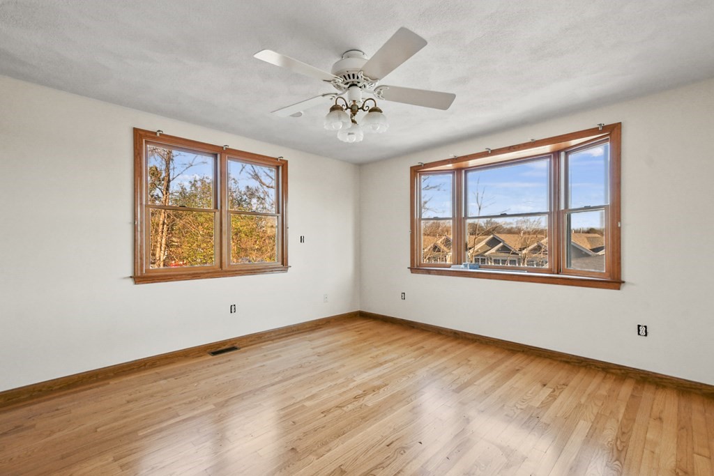 72 Cambridge Road #2, Woburn, MA, 72 Cambridge Road #2, Woburn, MA Photo #6