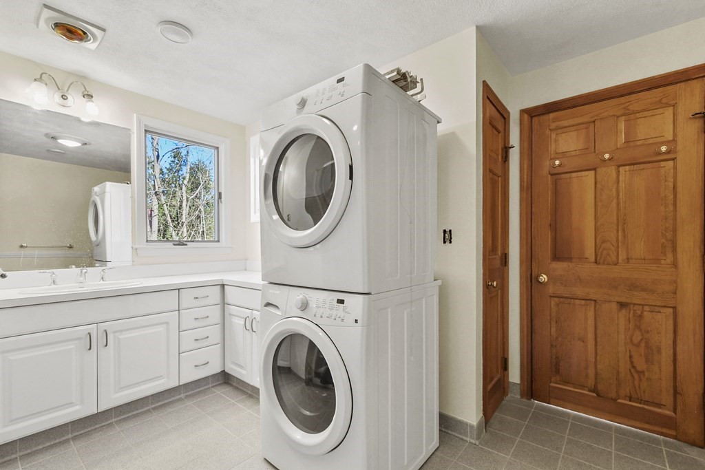 72 Cambridge Road #2, Woburn, MA, 72 Cambridge Road #2, Woburn, MA Photo #14