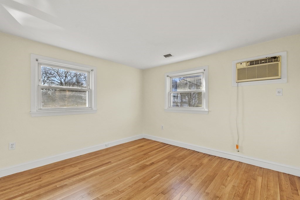 72 Cambridge Road #2, Woburn, MA, 72 Cambridge Road #2, Woburn, MA Photo #20