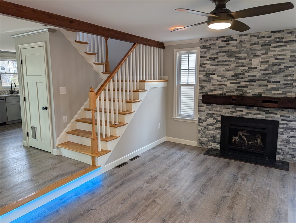 330 Wellman Ave. 330