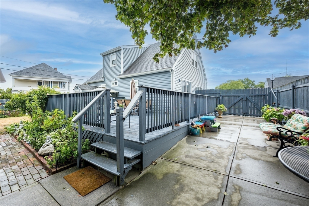 3 Canterberry St