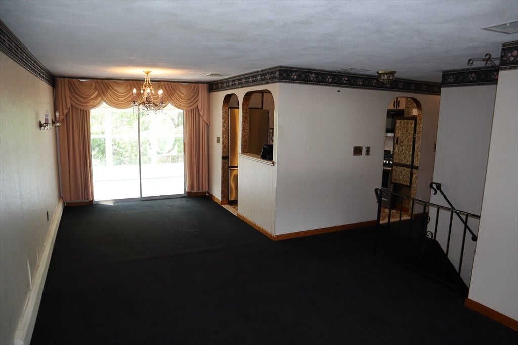 29 Fayette Rd, Bedford, MA, 29 Fayette Rd, Bedford, MA Photo #4