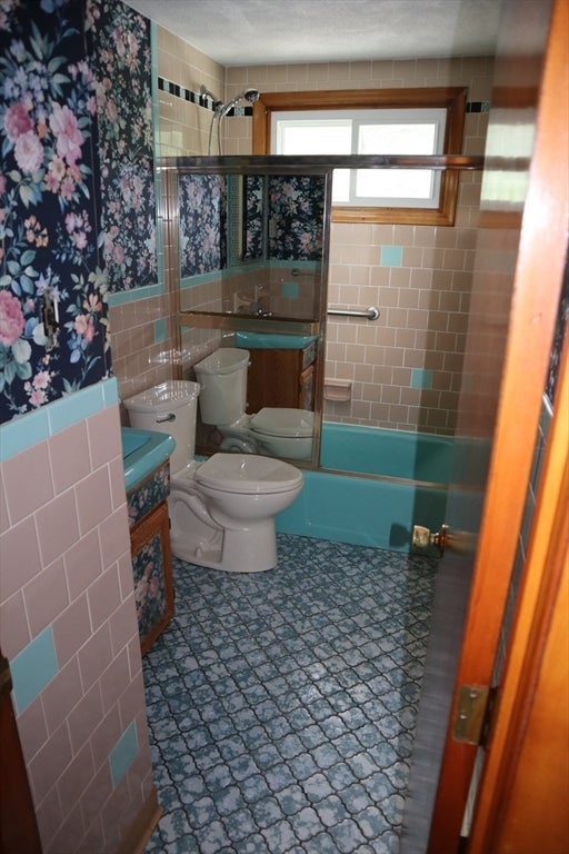 29 Fayette Rd, Bedford, MA, 29 Fayette Rd, Bedford, MA Photo #21