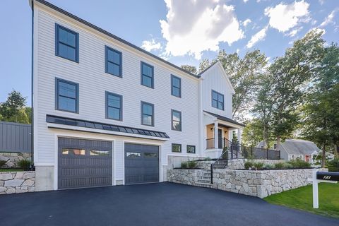 71 Old Nahant Rd Wakefield MA 01880