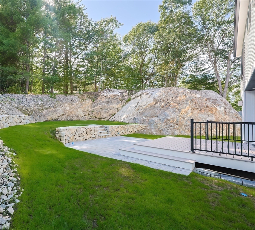 71 Old Nahant Rd