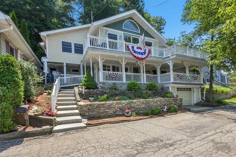 Photo of 49 Lakeview Ave, Bellingham, MA 02019 (MLS # 73546973)