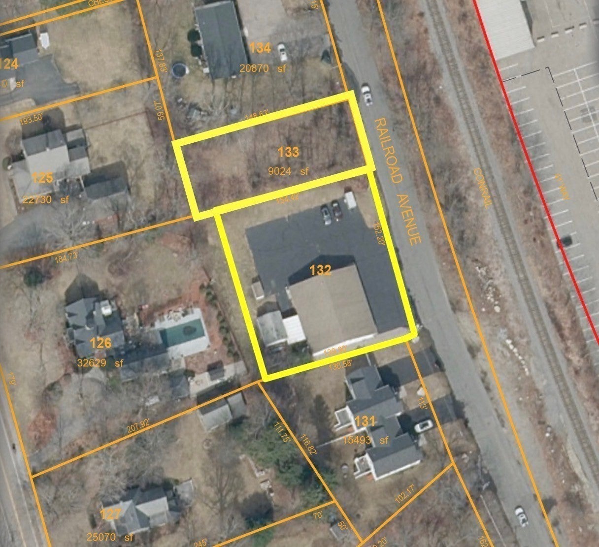 16 Railroad Ave