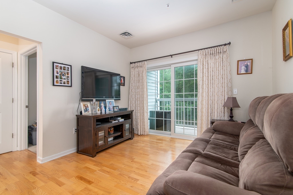 130 Trotter Rd 309