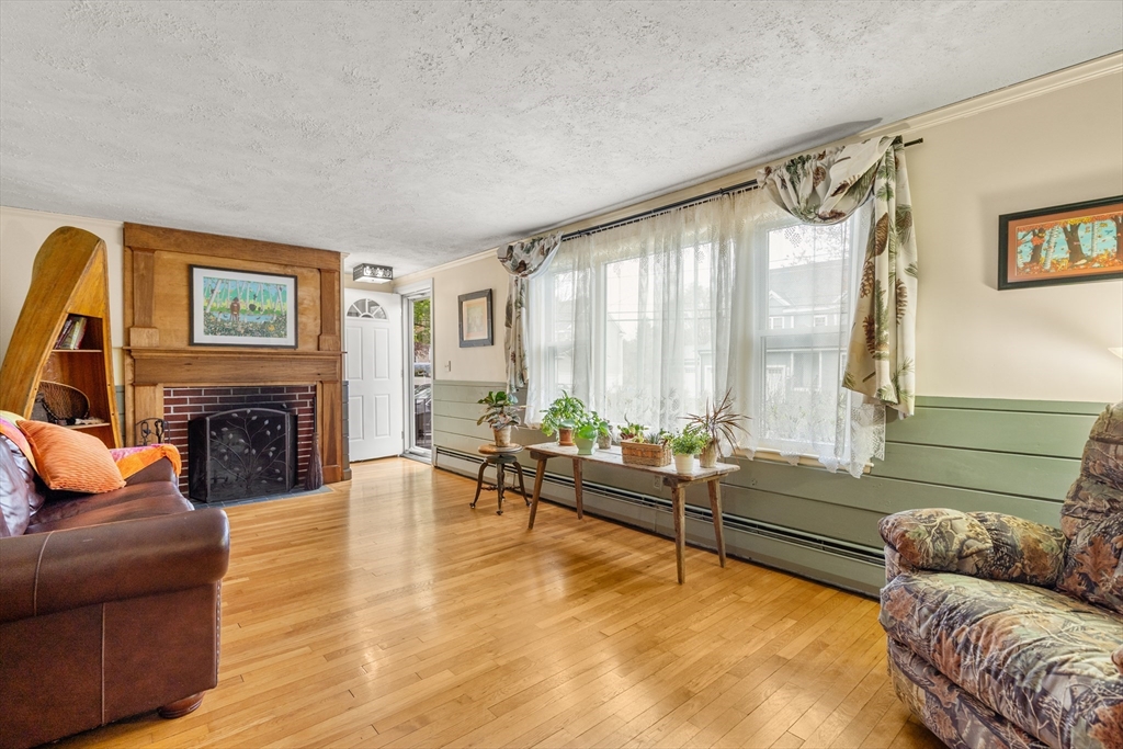102 Park Street, Hudson, MA, 102 Park Street, Hudson, MA Photo #3