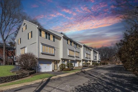 59 Denver St 2 Saugus MA 01906