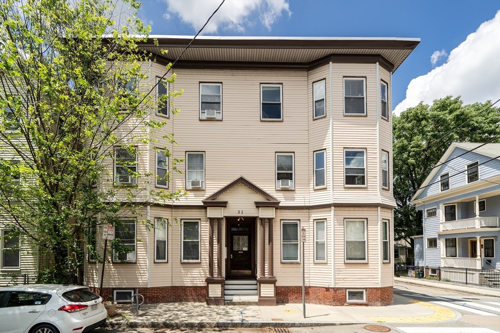 31 Tremont St