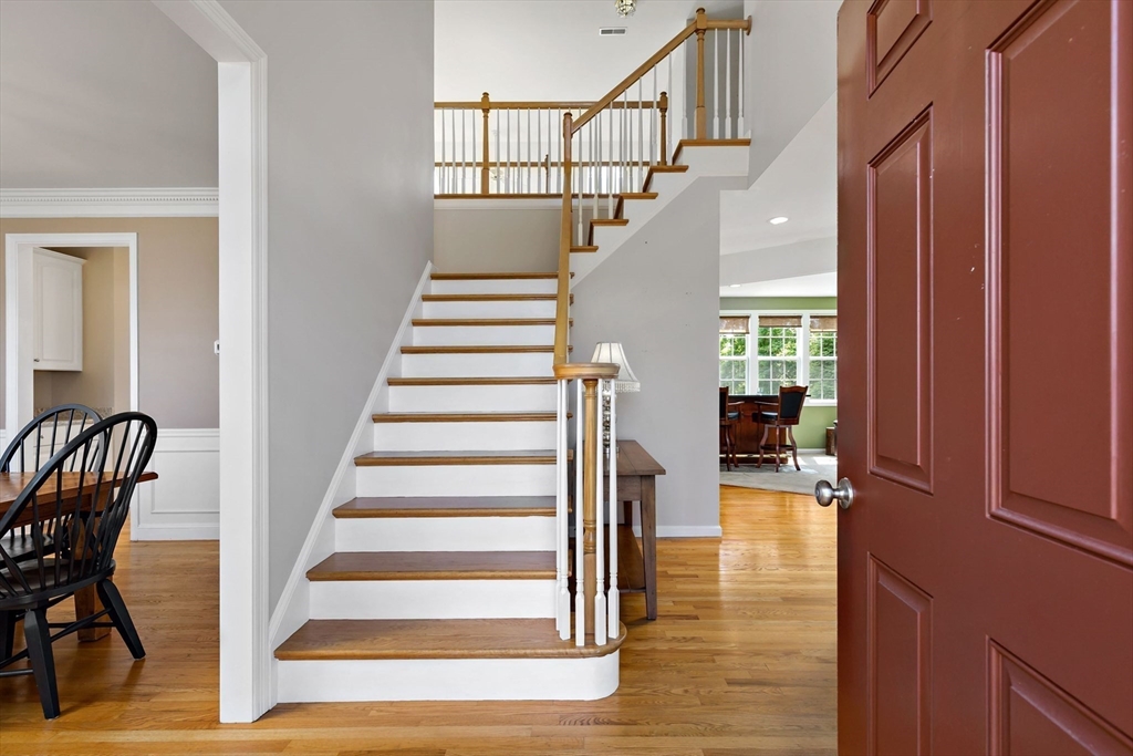 407 Raymond Rd