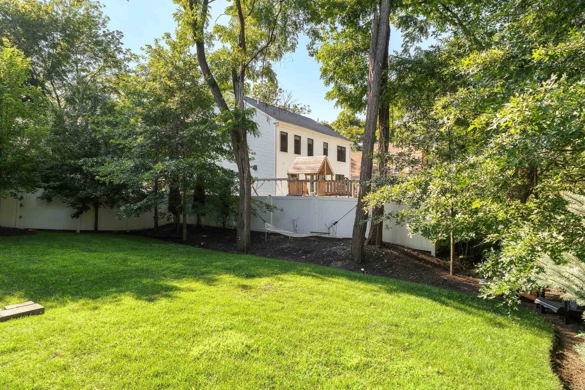 32 Lantern Ln, Wellesley, MA Photo #35