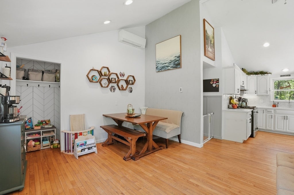 514 Wareham Rd, Plymouth, MA, 514 Wareham Rd, Plymouth, MA Photo #10