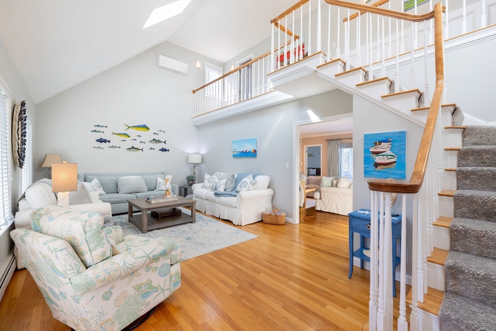 33 Torrey Rd