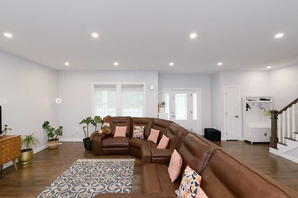 615 Norfolk St, Holliston, MA, 615 Norfolk St, Holliston, MA Photo #20