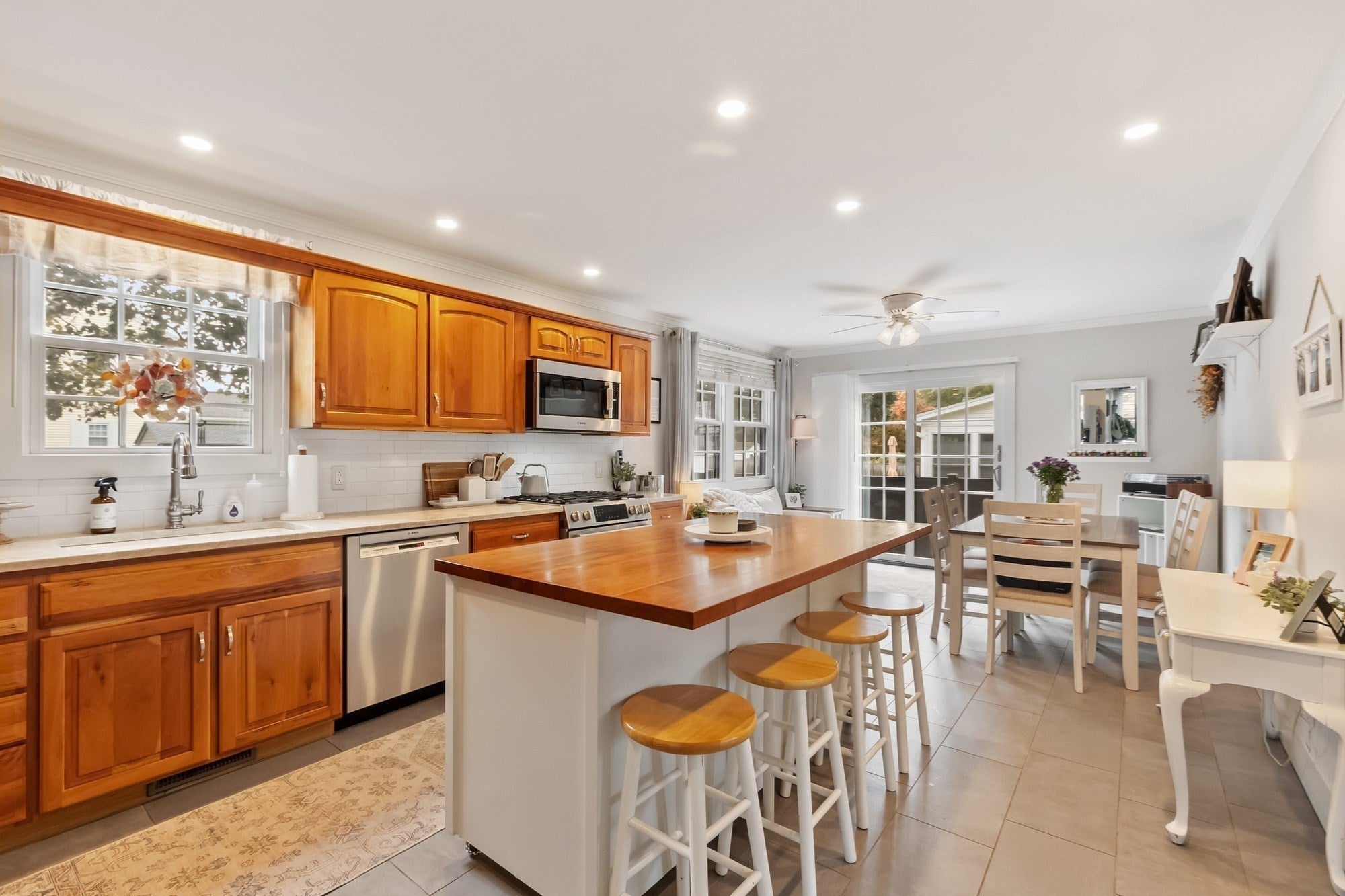 63 Linwood St, Chelmsford, MA, 63 Linwood St, Chelmsford, MA Photo #13