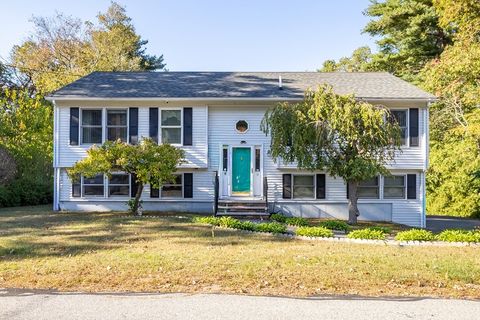 11 Sullivan Rd North Reading MA 01864