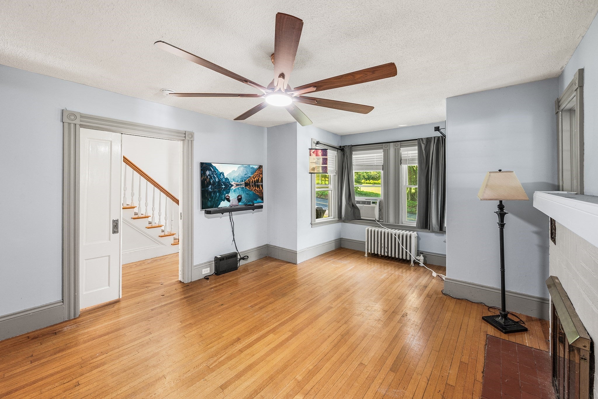 161 Pleasant St, Lunenburg, MA, 161 Pleasant St, Lunenburg, MA Photo #7