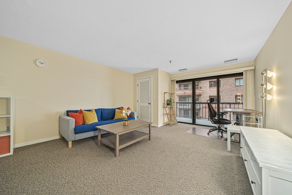 3920 Mystic Valley Parkway Uni PKWY #708, Medford, MA Photo #6