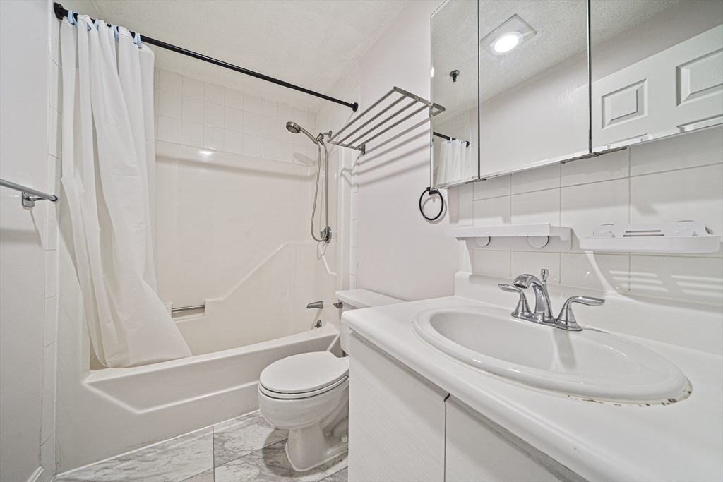 3920 Mystic Valley Parkway Uni PKWY #708, Medford, MA Photo #9