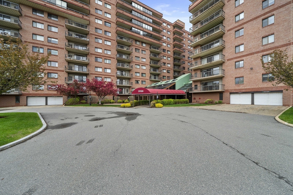 3920 Mystic Valley Parkway Uni PKWY #708, Medford, MA Photo #21
