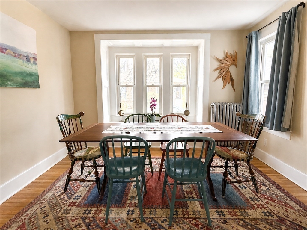 27 Holyoke St, Easthampton, MA Photo #13