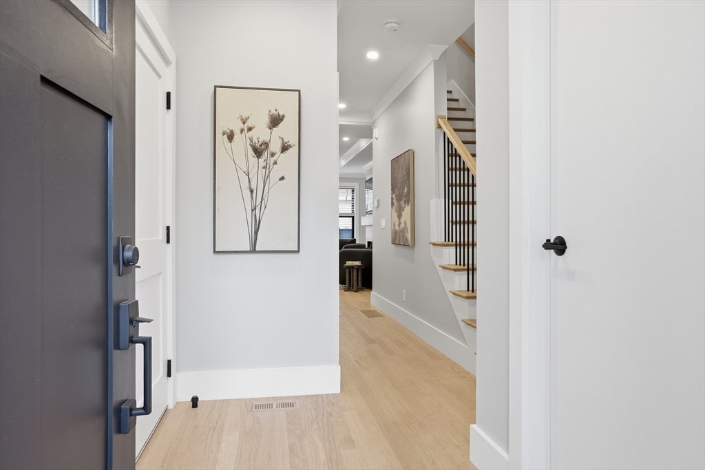 Photo of 36 Loomis, Bedford, MA