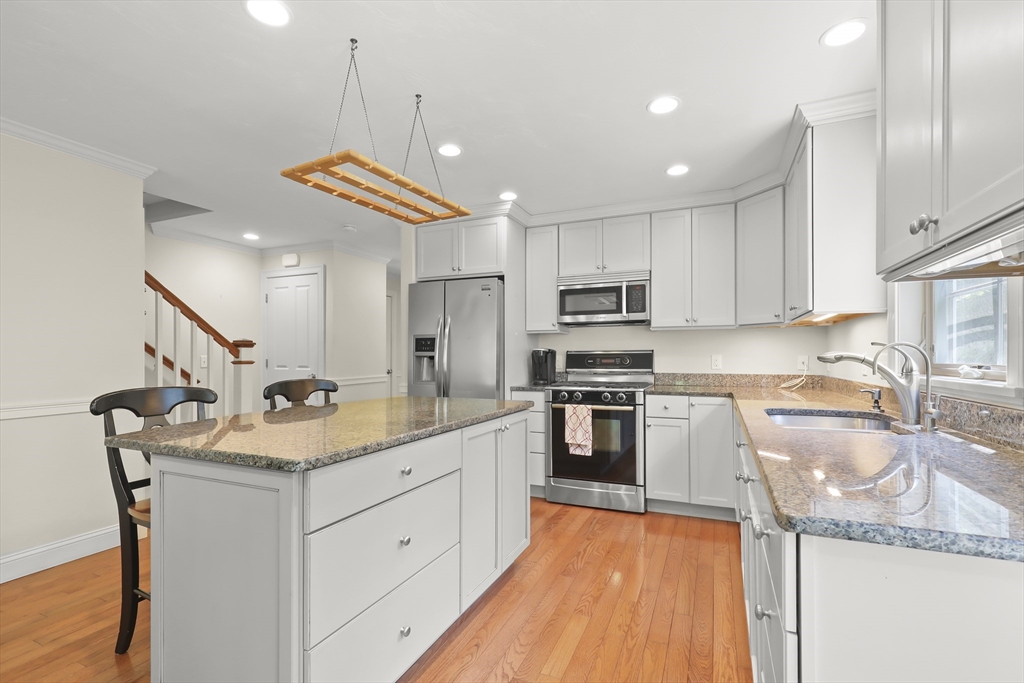 21 Pine St 1A