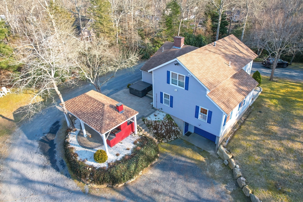 240 Oak St