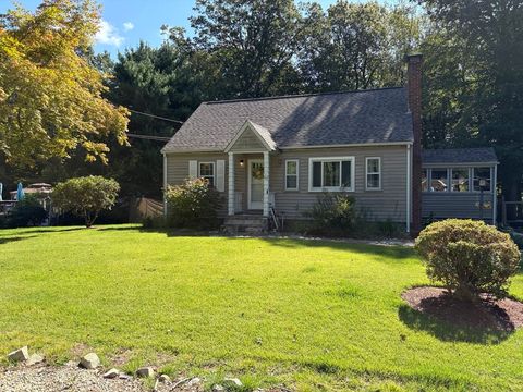 40 Anderson Rd Stoughton MA 02072