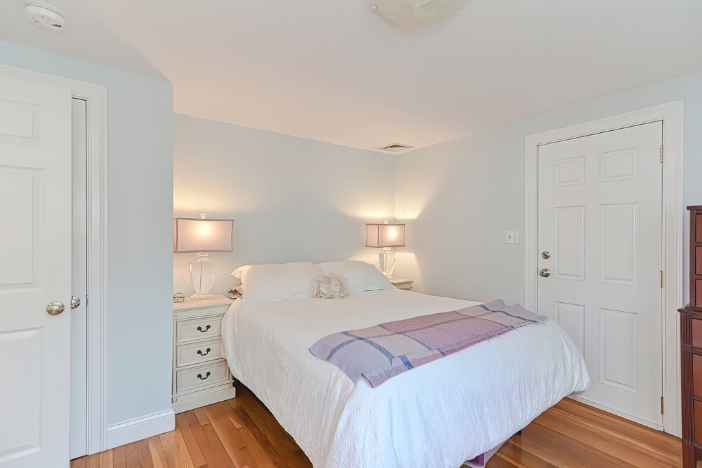 Wrentham, Massachusetts 02093, United States, ,Commercial,Active,185123