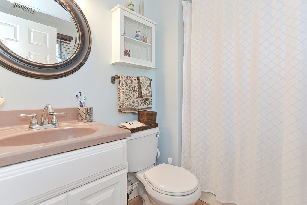 Wrentham, Massachusetts 02093, United States, ,Commercial,Active,185123